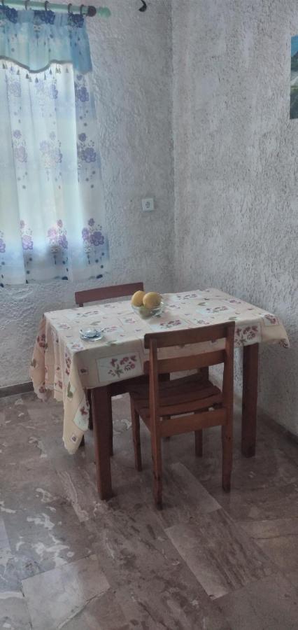 Raymondos Apartments ラッシ エクステリア 写真